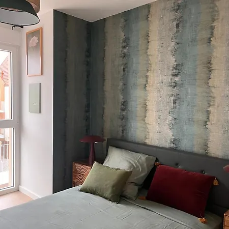 Familial Moderne Apartman